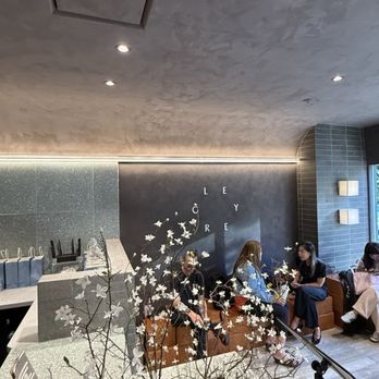 Le Grey - Coffee & Tea Near Me - Seattle, Washington Le Grey - Coffee & Tea Near Me - Seattle, Washington