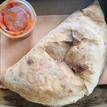 Zappi's Pizza and Pasta - Calzone - Pizza Near Me - Niagara Falls, Ontario Zappi's Pizza and Pasta - Calzone - Pizza Near Me - Niagara Falls, Ontario