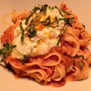 Town Hall - Housemade Fettuccini - New American Near Me - Jacksonville, Florida Town Hall - Housemade Fettuccini - New American Near Me - Jacksonville, Florida