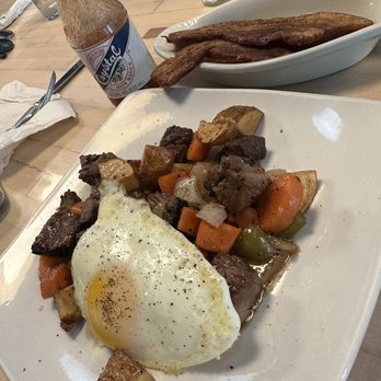 Tinys Coffee Bar - Breakfast hash & crispy bacon - Coffee & Tea Near Me - Gary, Indiana