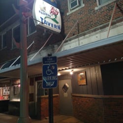 Rosebud Tavern