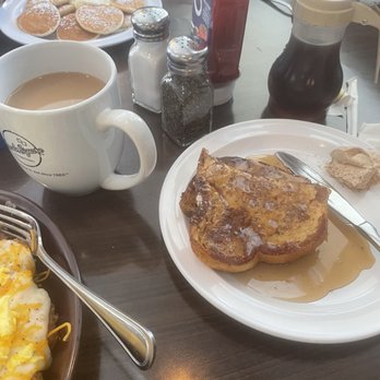 Lincoln Square Pancake House - French Toast - Cafes Near Me - Indianapolis, Indiana Lincoln Square Pancake House - French Toast - Cafes Near Me - Indianapolis, Indiana