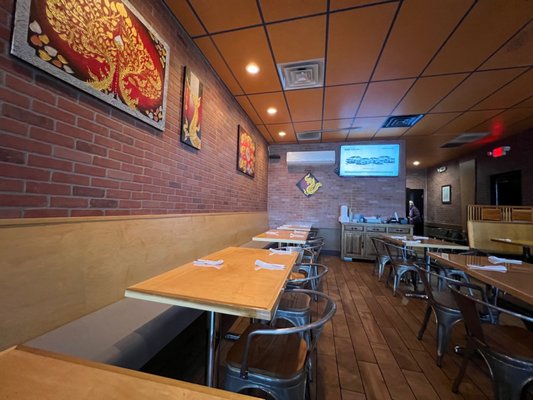 Varee Asian Cafe & Bakery by null