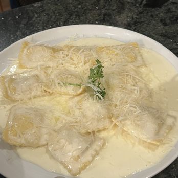 Tutto Pasta - Pear Ravioli - Italian Near Me - Miami, Florida Tutto Pasta - Pear Ravioli - Italian Near Me - Miami, Florida
