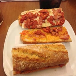 Cal Nitus - Bocadillo de Chistorra, jamón dulce y queso... Increíble!!