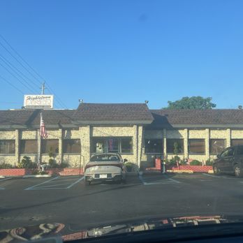 Hightstown Diner - Diners Near Me - Hightstown, New Jersey