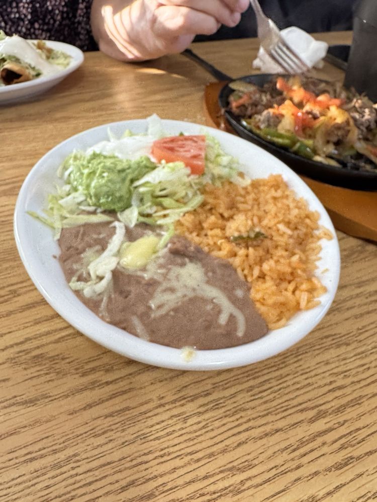 Rancho Alegre Mexican Resturant Logo