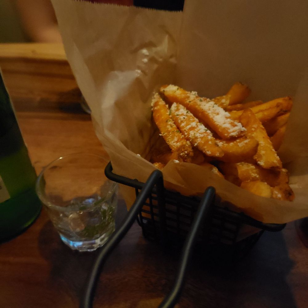 Firefly - French fries - Cocktail Bars Near Me - Flushing, New York