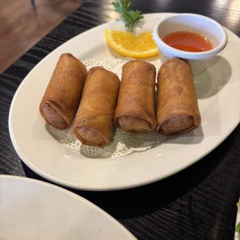 Dee Kitchen - Vegetable spring rolls - Thai Near Me - Idaho Falls, Idaho Dee Kitchen - Vegetable spring rolls - Thai Near Me - Idaho Falls, Idaho