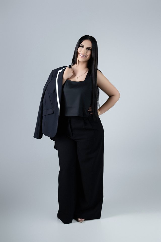 Shecares Legal Solutions - immigration attorney in Phoenix, AZ