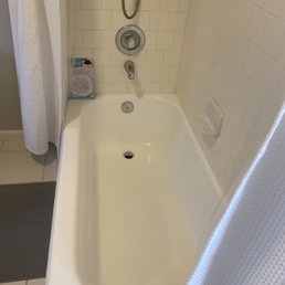 Beautifully refinished 1940's tub...Looks new!