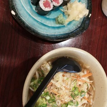 Ichiban Ramen - Vegetable ramen and tuna roll - Sushi Bars Near Me - Homer Glen, Illinois