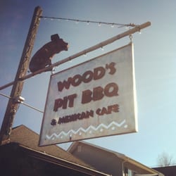 Wood's Pit BBQ & Mexican Café