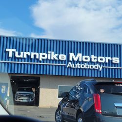 Turnpike Motors Auto Body - Exterior
