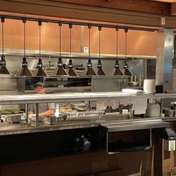 EdgeWild Restaurant & Winery - Cooking station