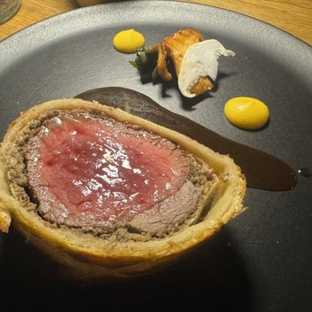 Soogil - Beef Wellington individual portion - Korean Near Me - New York, New York Soogil - Beef Wellington individual portion - Korean Near Me - New York, New York