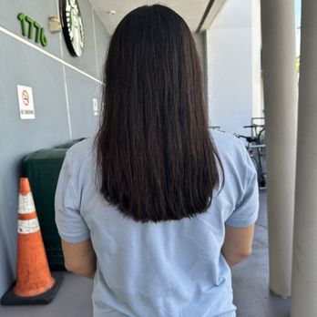 Hair Cuttery - After haircut (second time when ask to at least make the ends even) - Hair Stylists Near Me - Miami, Florida Hair Cuttery - After haircut (second time when ask to at least make the ends even) - Hair Stylists Near Me - Miami, Florida