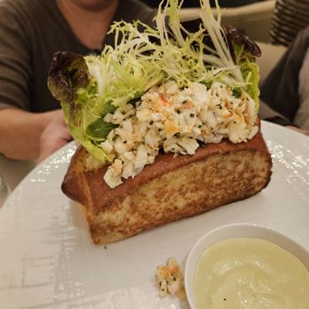 La Fontaine - Lobster Roll - Breakfast & Brunch Near Me - Las Vegas, Nevada La Fontaine - Lobster Roll - Breakfast & Brunch Near Me - Las Vegas, Nevada