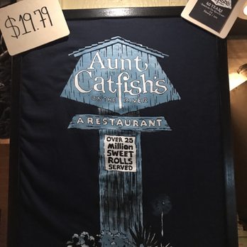 Aunt Catfish's - The sweet (cinnamon) rolls are amazing! - Southern Near Me - Port Orange, Florida
