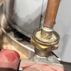 Frank's Plumbing Company - Pinhole leak