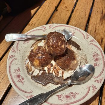 Pietro's - Bomboloni - Italian Near Me - Lodi, California