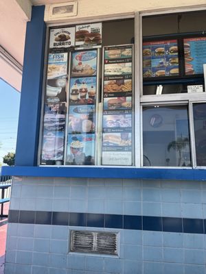 Fosters Freeze by null