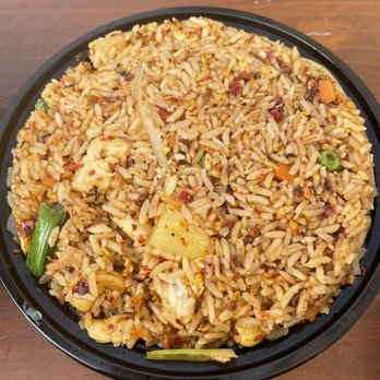Smiling Banana Leaf - Pineapple Fried Rice - Thai Near Me - Pittsburgh, Pennsylvania