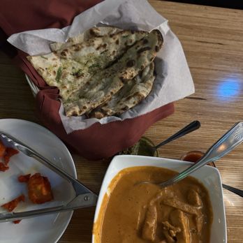 India’s Oven - Chicken Tikka Masala and Garlic Naan - Indian Near Me - Los Angeles, California India’s Oven - Chicken Tikka Masala and Garlic Naan - Indian Near Me - Los Angeles, California