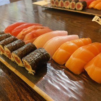 Hamachi 34 - Sushi Deluxe - Japanese Near Me - New York, New York Hamachi 34 - Sushi Deluxe - Japanese Near Me - New York, New York