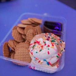 Mason Whippy Dip - Waffle cone ice cream nachos