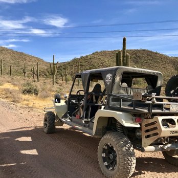 Desert Wolf Tours - Tom car - Tours Near Me - Phoenix, Arizona