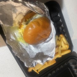 Crispy Chicken wings  & Sub - Cheeseburger
