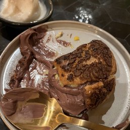 Chocolate Cream Puff