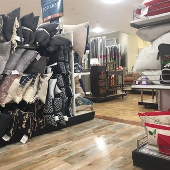 HomeGoods - Furniture Stores Near Me - Middleton, Wisconsin