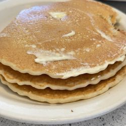 Mr V's Family Restaurant - Pancakes