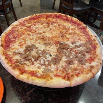 Danny's Pizzeria - Half cheese, half sausage and onion pizza - Pizza Near Me - Bradenton, Florida
