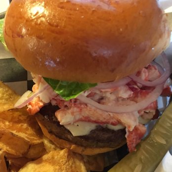 The Pickled Wrinkle - Pubs Near Me - Birch Harbor, Maine