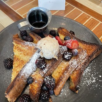 Somerset - French toast - American Near Me - Chicago, Illinois Somerset - French toast - American Near Me - Chicago, Illinois