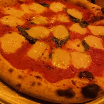 Il Brutto - Pizza - Italian Near Me - Austin, Texas