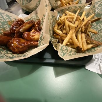 Wingstop - Chicken Wings Near Me - Millbrae, California
