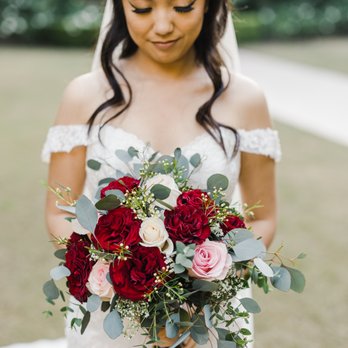 Nina's Flowers - My bridal bouquet! - Florists Near Me - Encinitas, California