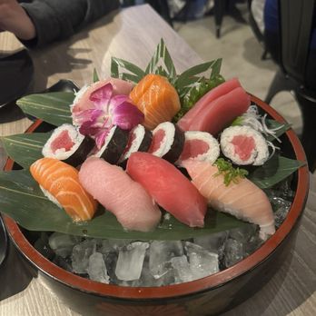 Sushi Rock & Grill - Pretty and tasty! - Sushi Bars Near Me - Gilbert, Arizona Sushi Rock & Grill - Pretty and tasty! - Sushi Bars Near Me - Gilbert, Arizona