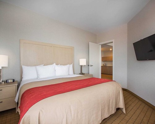 Comfort Inn & Suites, Campbell River by null