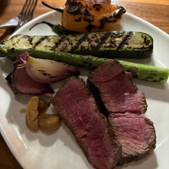 Moishes - Filet and grilled vegetables - Steakhouses Near Me - Montreal, Quebec Moishes - Filet and grilled vegetables - Steakhouses Near Me - Montreal, Quebec