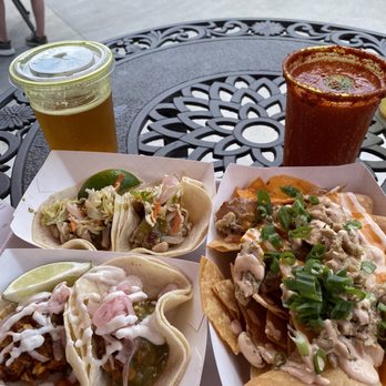Hollywood Lounge - Backlot michelada, nachos, tacos - Beverage Store Near Me