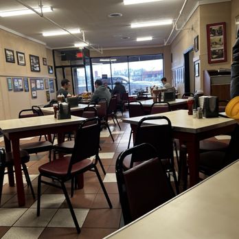 Arthur Bryant's Barbeque - Inside - Barbeque Near Me - Kansas City, Missouri Arthur Bryant's Barbeque - Inside - Barbeque Near Me - Kansas City, Missouri
