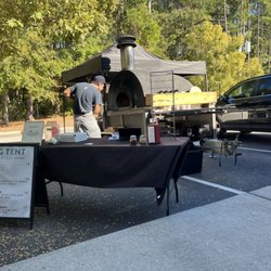 Big Tent Pizza - Set up and menu