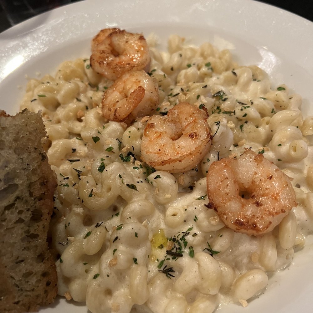 Truffle Mac & Cheese with shrimp