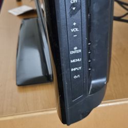 Quality Inn At Collins Road - Cedar Rapids - Prints all over tv