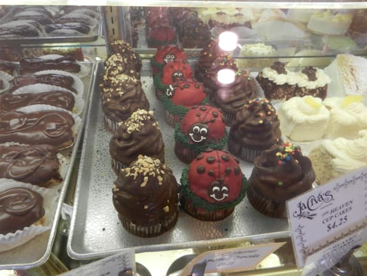 Jaciva's Bakery And Chocolatier by null